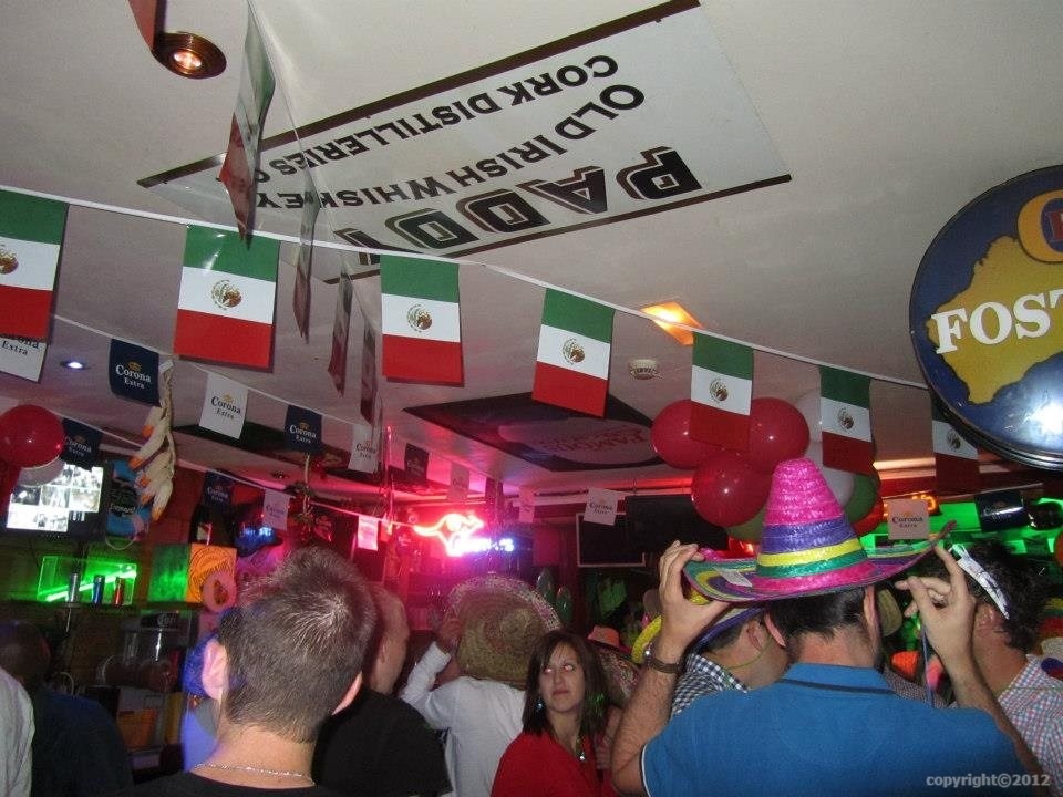 décoration pour bar et discothèque pas cher soirée mexicaine